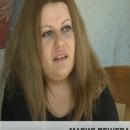 Млада жена с тежко увредени стави търси средства за импланти