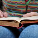 Прочети история на незрящи