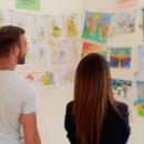 От едно домашно до благотворителната изложба на две ученички