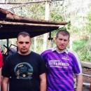 4-ма младежи се хвърлиха в огъня, спасиха възрастен мъж