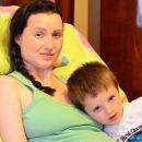 Млада майка се нуждае от помощ