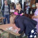 Благотворителен базар събра близо 130 лева за лечението на Мишо  