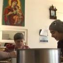 Хора без дом и близки посрещнаха Коледа в приют в Добрич 