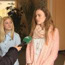 Благородни младежи трогнаха възрастна жена