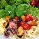 Децата на Бургас участват с благотворителна кауза в Международния кулинарен фестивал