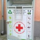 Нови контейнери в София събират стари дрехи за хора в нужда