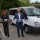 Дариха бус на болни деца в Монтана