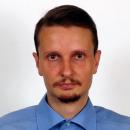 Млад мъж се нуждае от безкръвна операция, за да оздравее