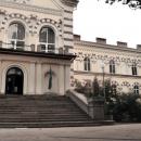 Ученици от Софийската духовна семинария се нуждаят от облекло и учебници