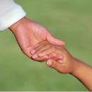 Млада варненска поетеса продава благотворително стихосбирката си в помощ на 3-годишния Младенчо