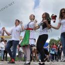 Абитуриентите от Хасково с бели тениски вместо тоалети, събраха 3700 лв. за Ники 