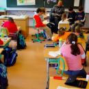 Вместо букети за 24 май ученици ще дарят пари на онкоболно момче 