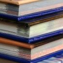 Екипът на младежкия информационно-консултантски център в Кюстендил дари книги на библиотека