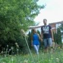 Младоженци дариха парите от сватбата си на болно момче