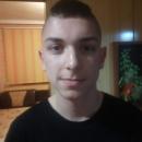 Помагаме на 17-годишния Алекс за лечение с вливки