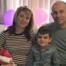 Емил страда от лаймска болест и се нуждае от лечение в чужбина