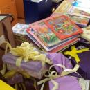 Младоженци от Троян дариха книги на читалище
