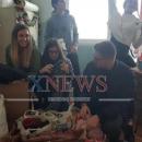 Гимназисти събират дрехи и играчки в кампания “Дари усмивка” 