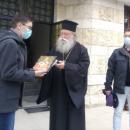 13-годишен спасител на възрастен мъж получи икона от митрополит Гавриил