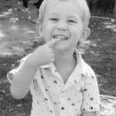 Родителите на загиналия в зверска катастрофа Крис дариха събраните пари за детето им на друг