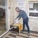 Поставиха кутии за дарения за малкия Дани